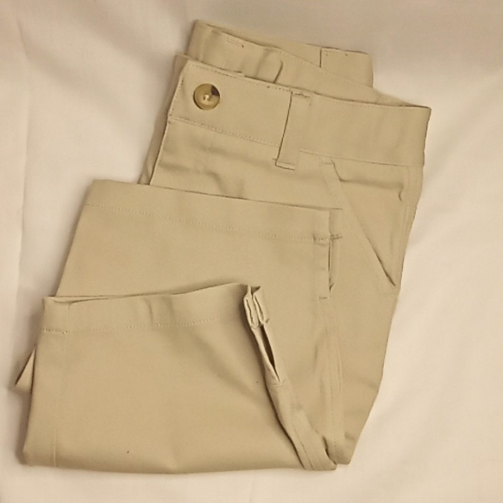 Girls Shorts - Picture 3 of 5